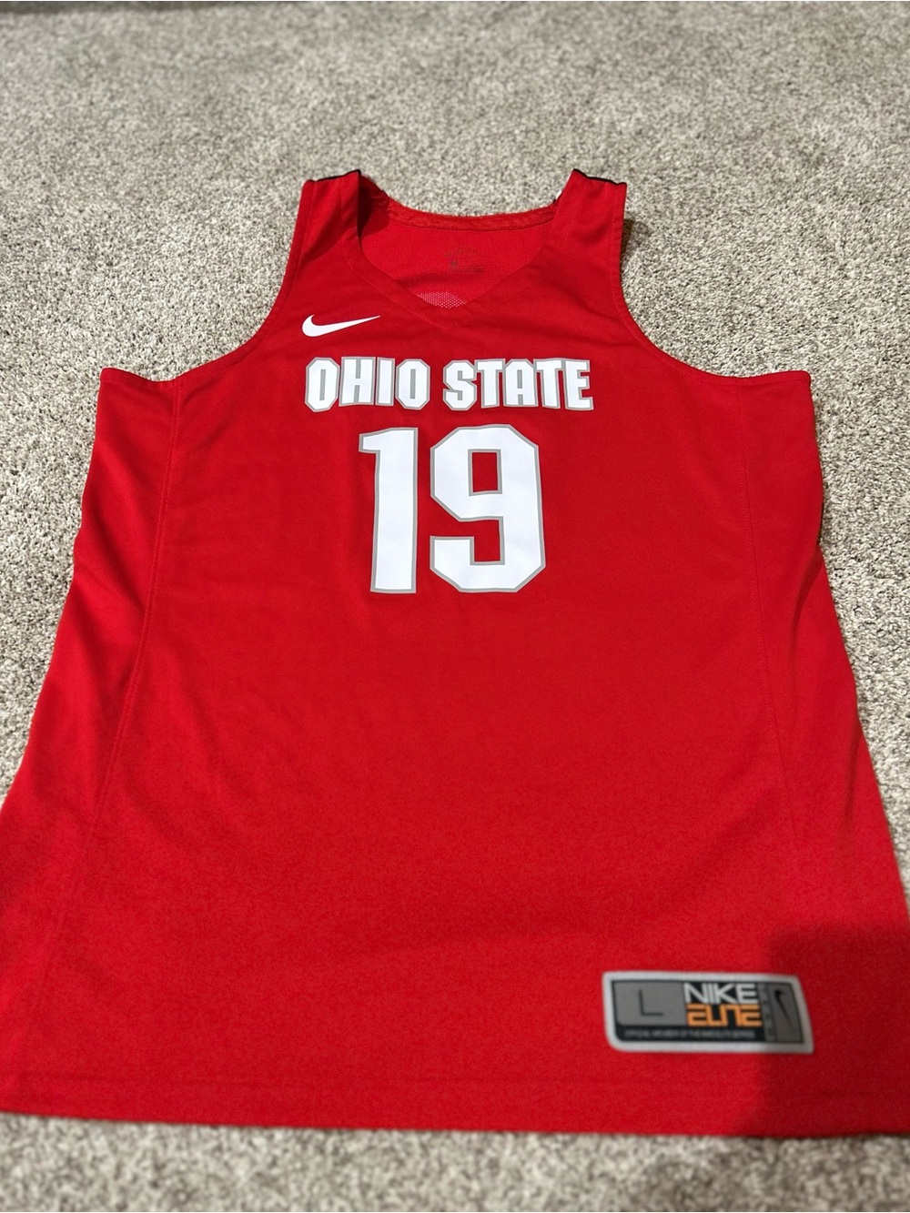 Nike Men’s Replica Team Fan Ohio State Basketball Jersey